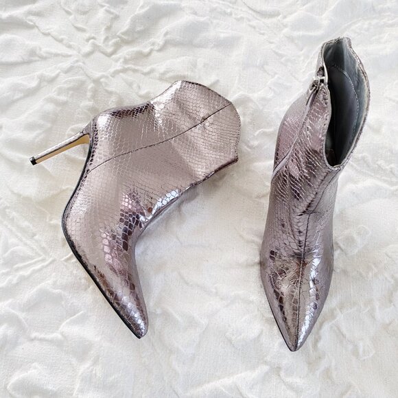 Marc Fisher Revati 2 Womens Pointed Toe Ankle Boots - Picture 2 of 7